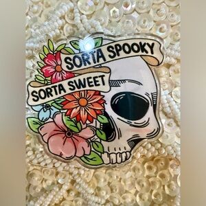Sorta Spooky Sorta Sweet 2” Plastic Skull Decoration